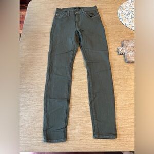 7 For All Mankind jeans in green. Size 25